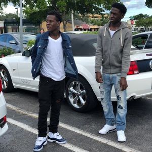 Meet your Posher, Alex